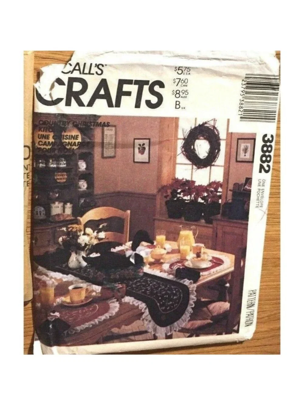 VTG Sew Pattern McCalls 3882 Country Christmas Kitchen Apron Placemat Runner U/C